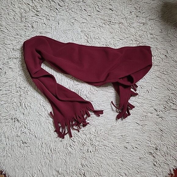 Burgundy Red Fleece Scarf Winter Fall Accessory Basics Classic Gorpcore Ski with - Picture 6 of 16